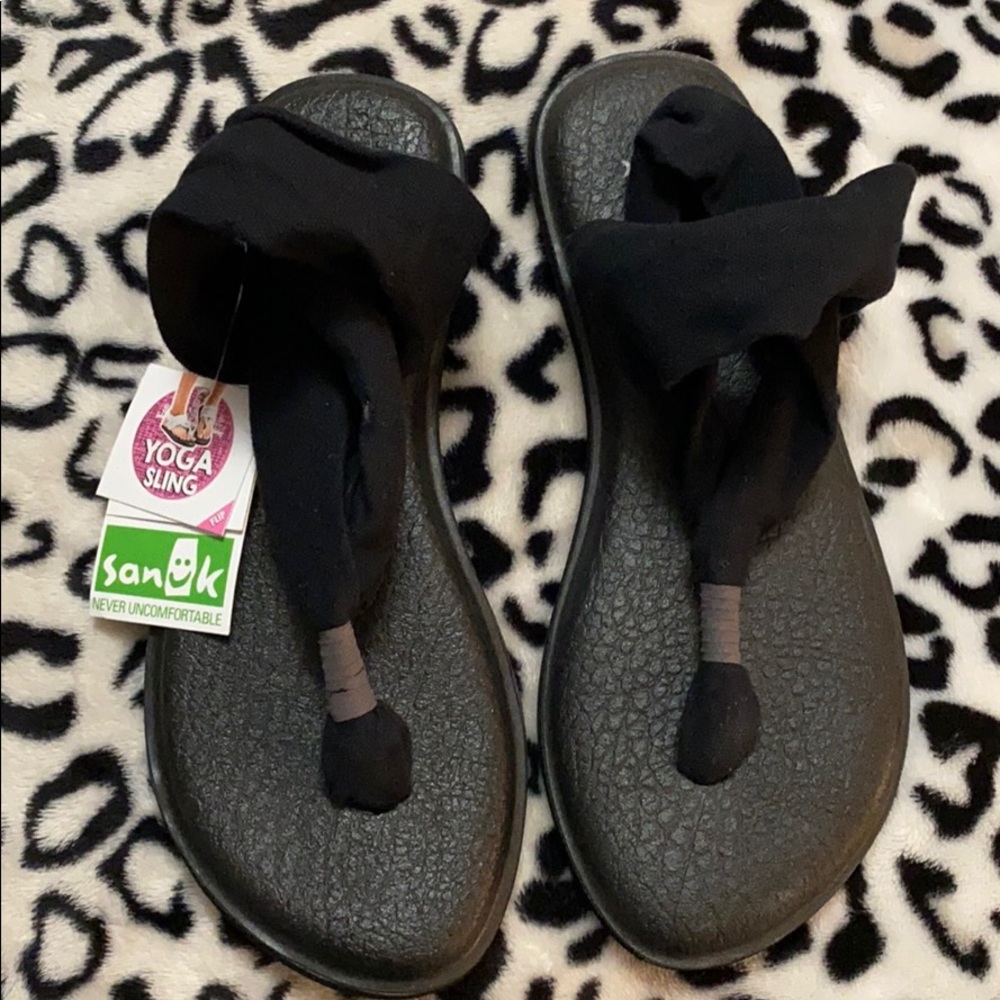 Women Sanuk sandals